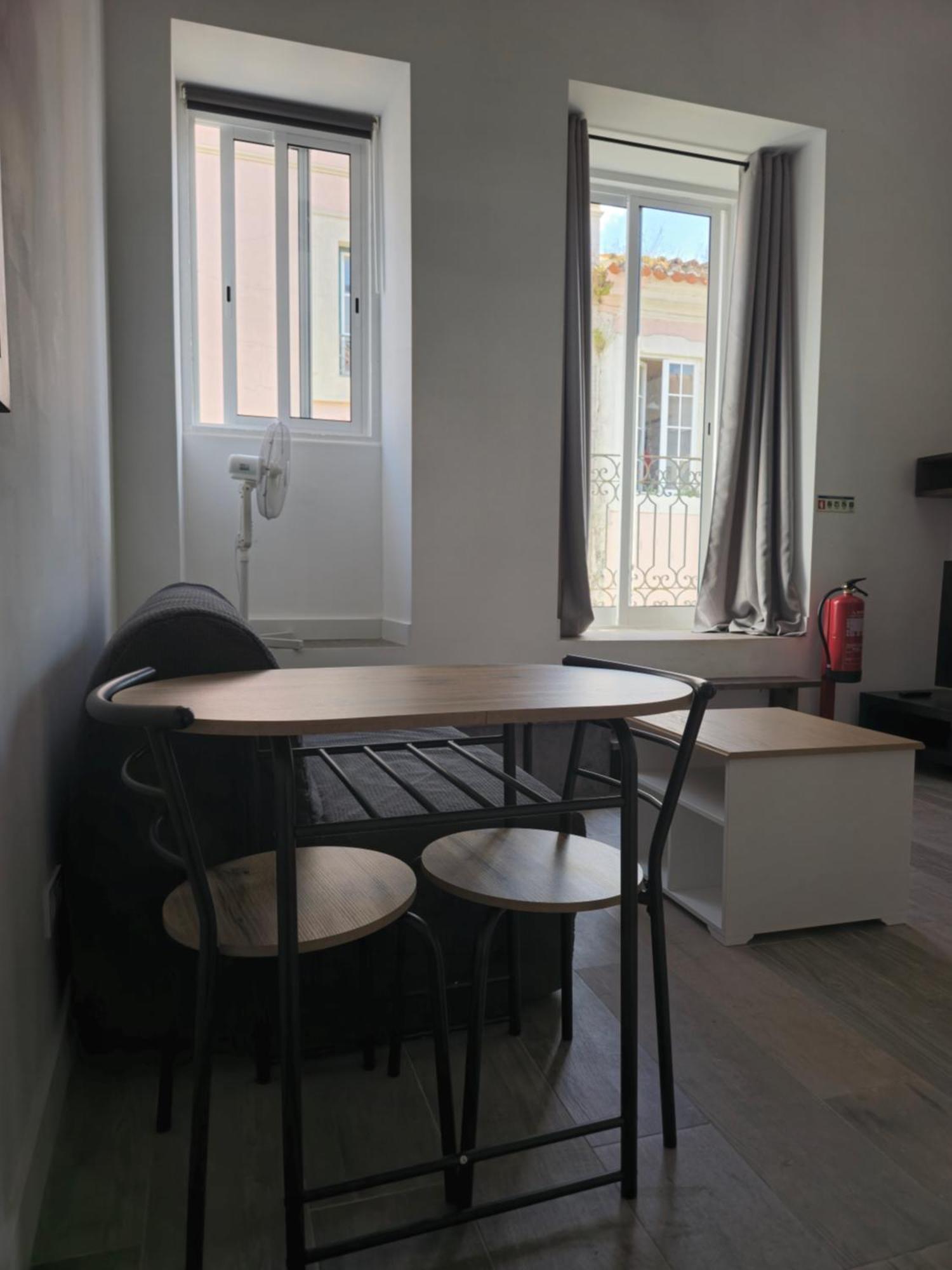 Esther Apartment Cozy Vacay Suite Setúbal Dış mekan fotoğraf